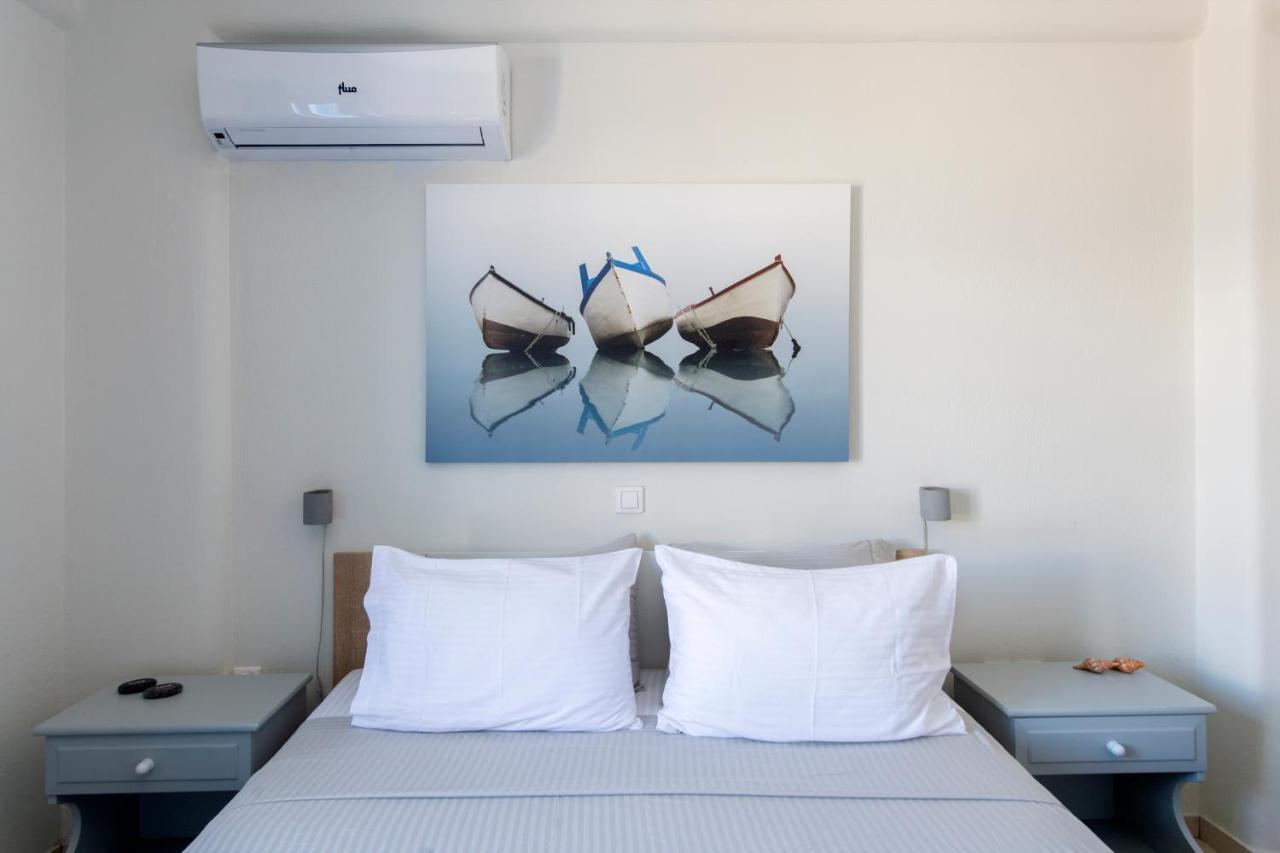 Just Blue With Amazing Sea Views In Piso Livadi Villa Exterior photo