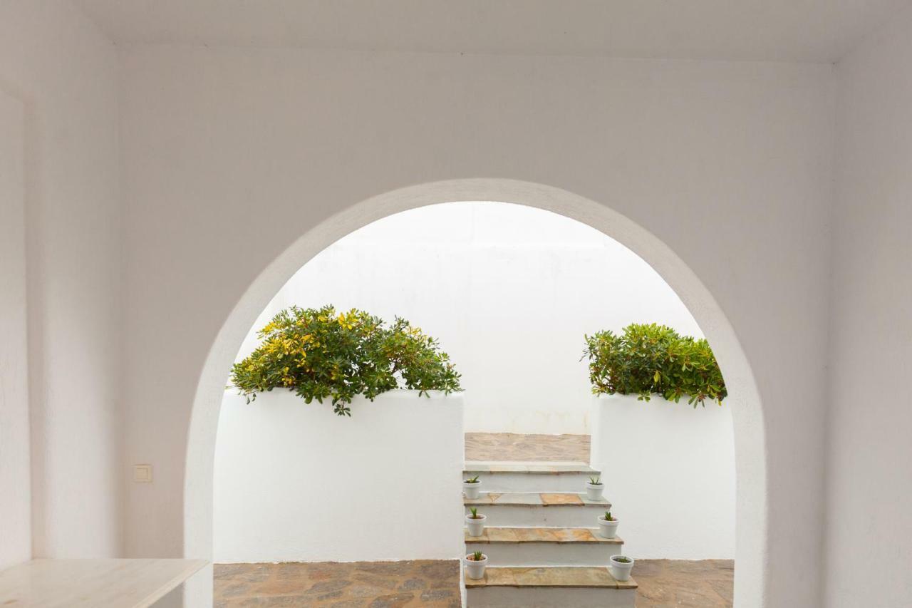 Just Blue With Amazing Sea Views In Piso Livadi Villa Exterior photo