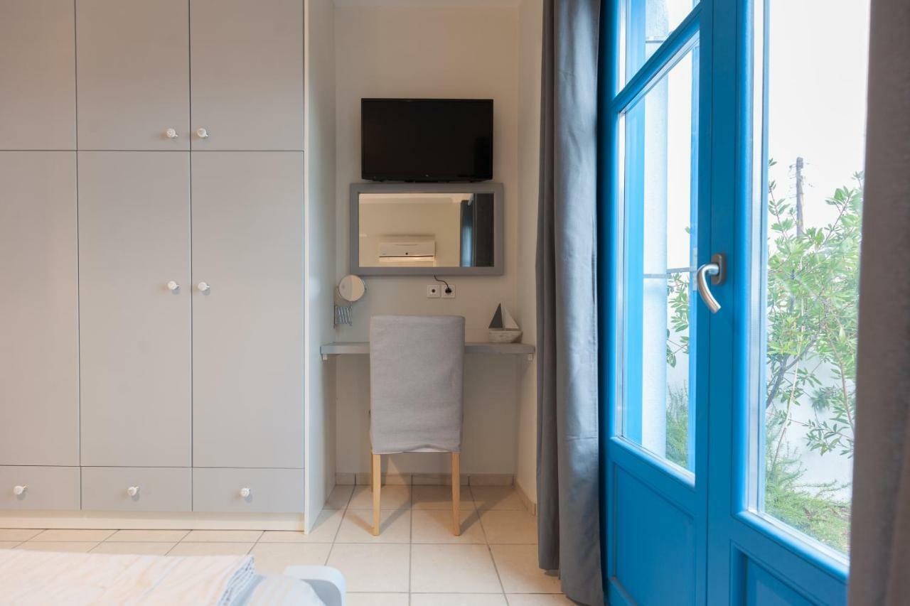 Just Blue With Amazing Sea Views In Piso Livadi Villa Exterior photo
